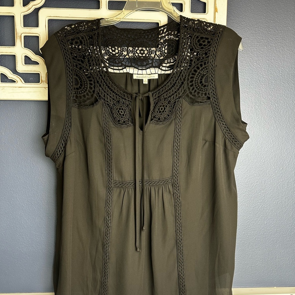 Daniel Rainn Black Crochet Detail Blouse 1X